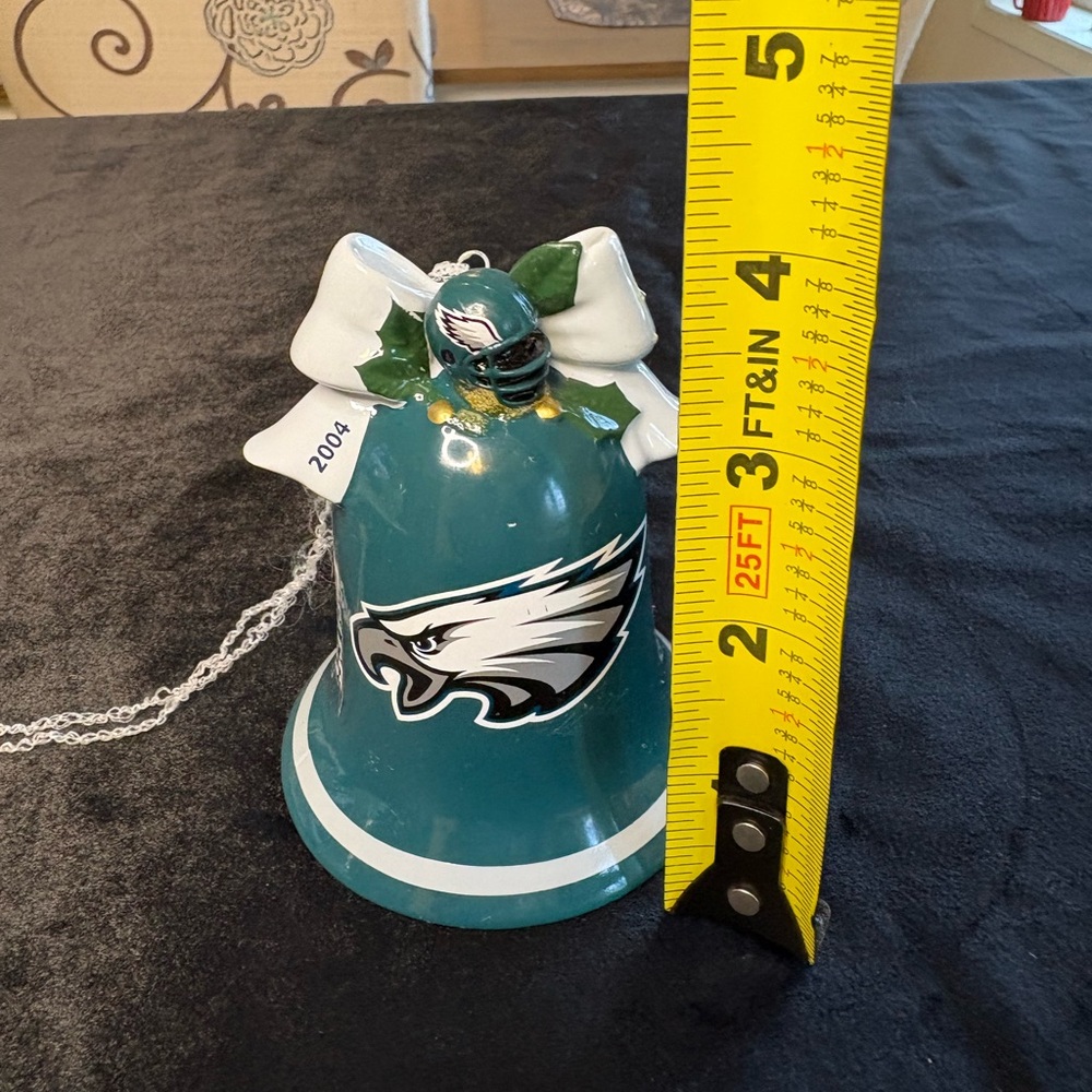 Philadelphia Eagles Bell Ornament - Picture 5 of 5